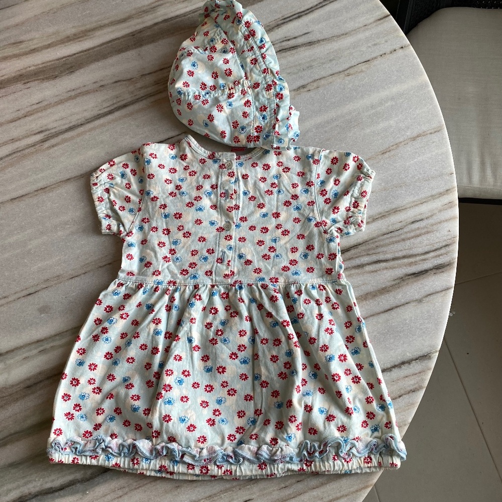 041–DRESS WITH HAT SET FLORAL 18 MONTHS BRAND: Cakewalk